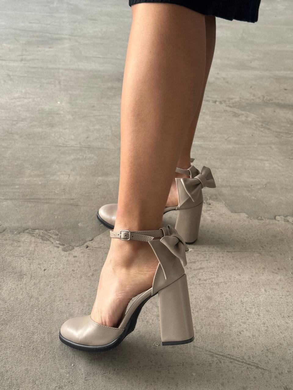 Туфлі Beige Bow